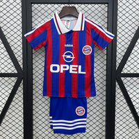 Camiseta y Pantalones Cortos para Niños Retro Bayern de Múnich 95/97