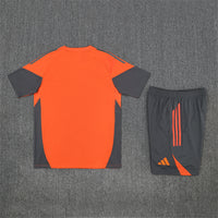 Camiseta y Pantalones Cortos para Niño Bayern 25/26
