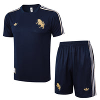 Camisa y Pantalones Cortos para Niños Juventus 25/26