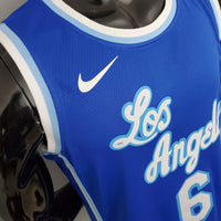 Camiseta Los Angeles Lakers James