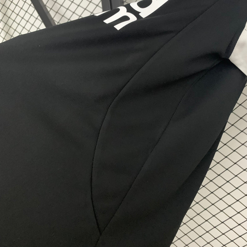 Camiseta Retro Real Madrid Away 01/02