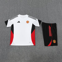 Camiseta y Pantalones Cortos para Niño Manchester United 25/26