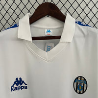 Camiseta Retro Juventus 90/92