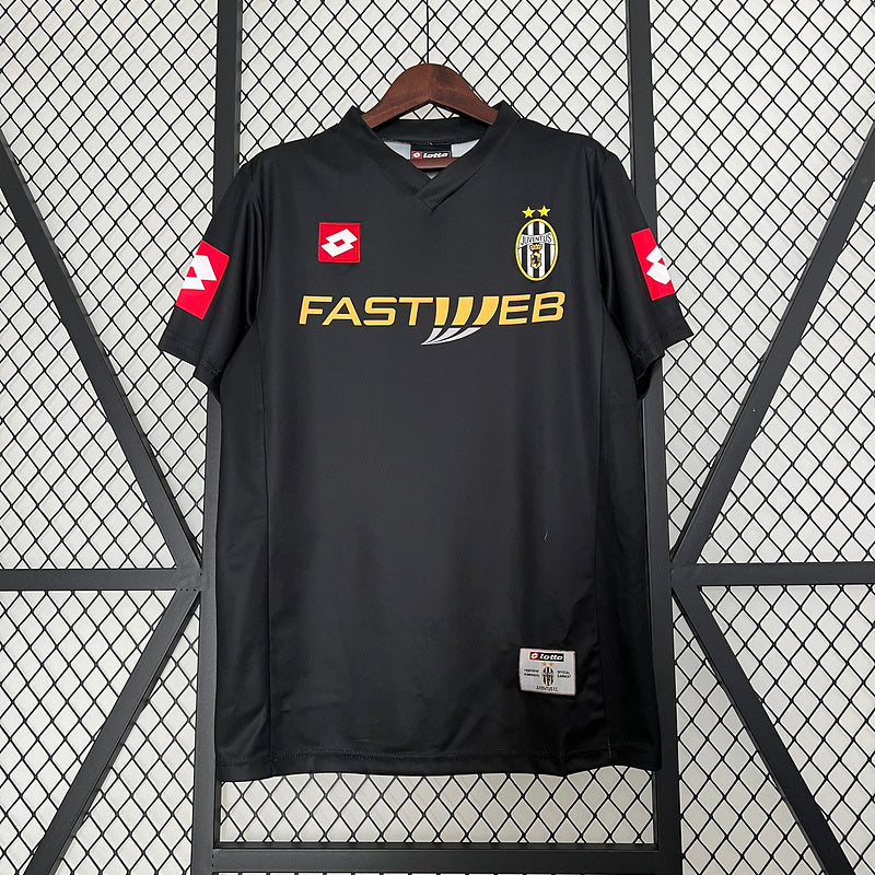 Camiseta Retro Juventus Away 01/02