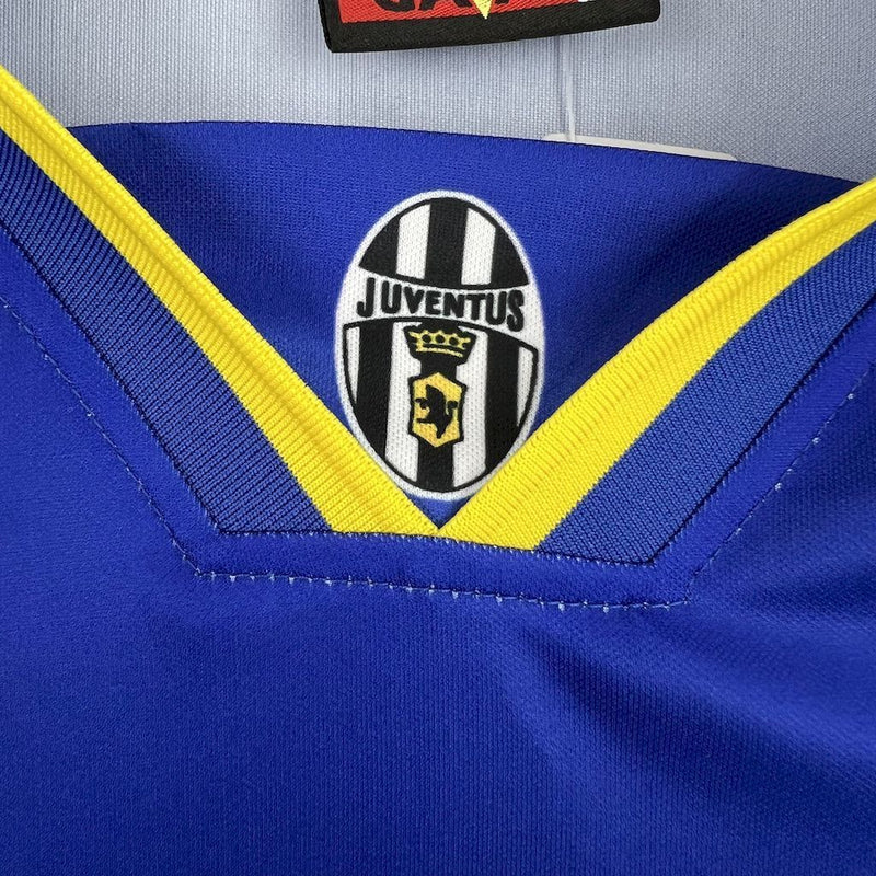 Camiseta Retro Juventus manga larga Away 95/96