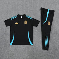 Camiseta y pantalón Argentina 25/26