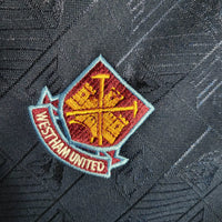 Camiseta Retro West Ham Iron Maiden 1999