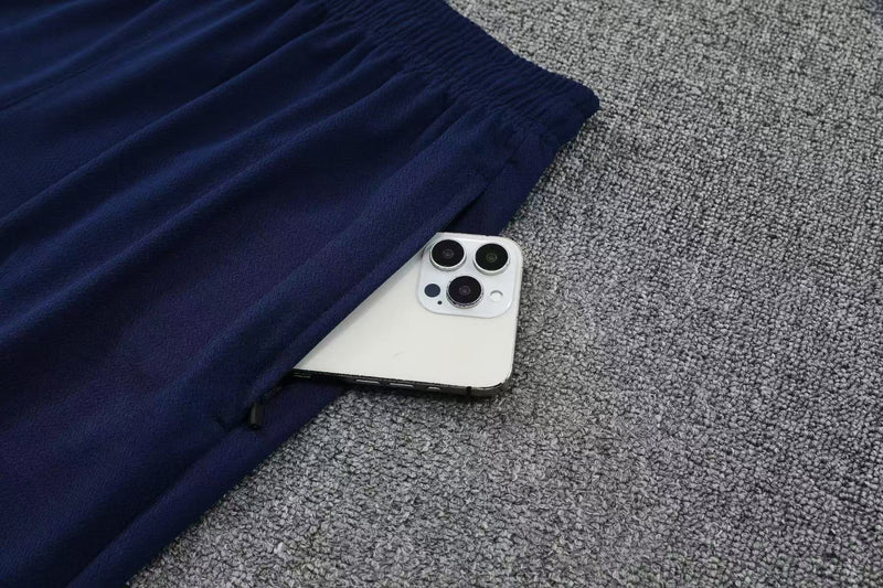 Camiseta y Pantalones Cortos Manchester City 25/26