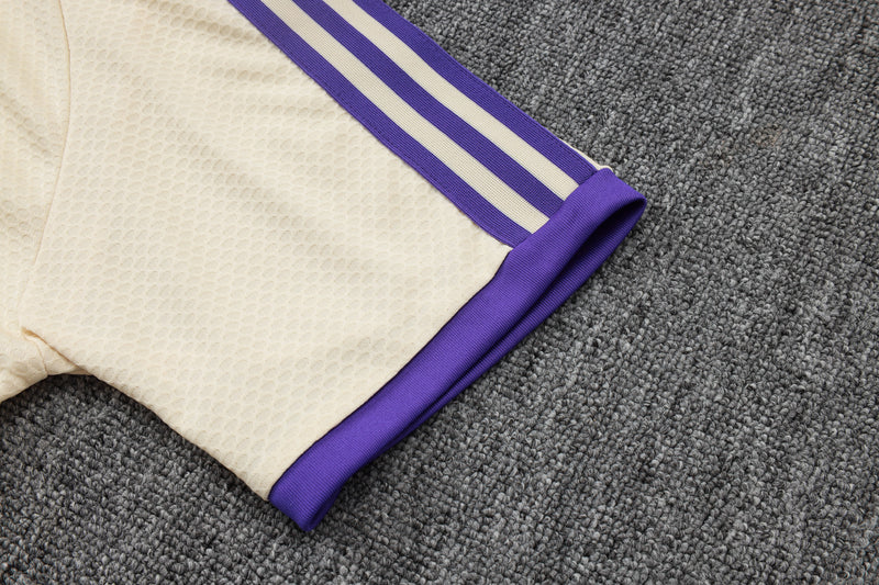 Camiseta y pantalón Real Madrid 25/26